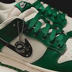 dunk low se lottery pack green